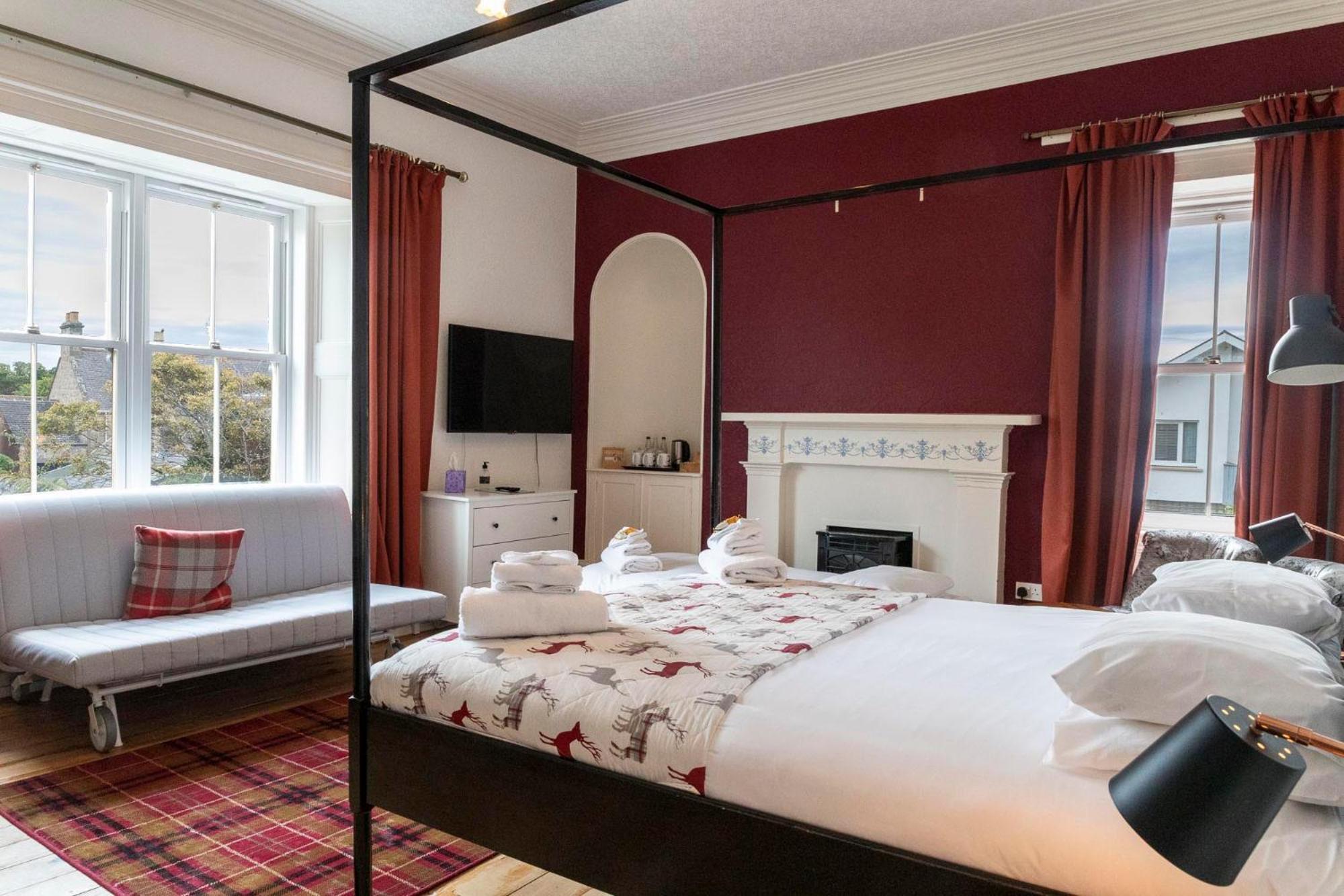 Cawdor House B&B แนร์น ภายนอก รูปภาพ