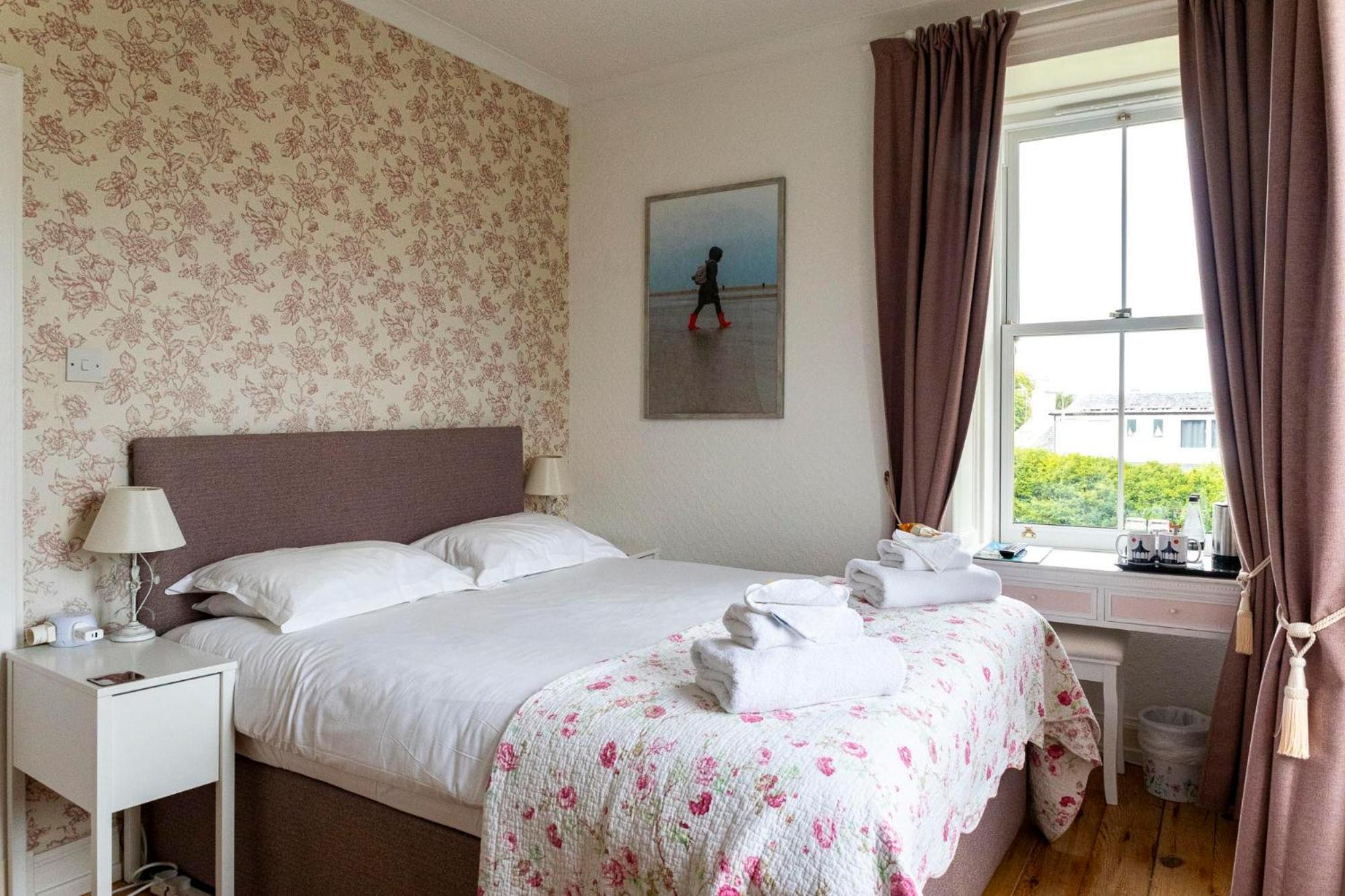 Cawdor House B&B แนร์น ภายนอก รูปภาพ