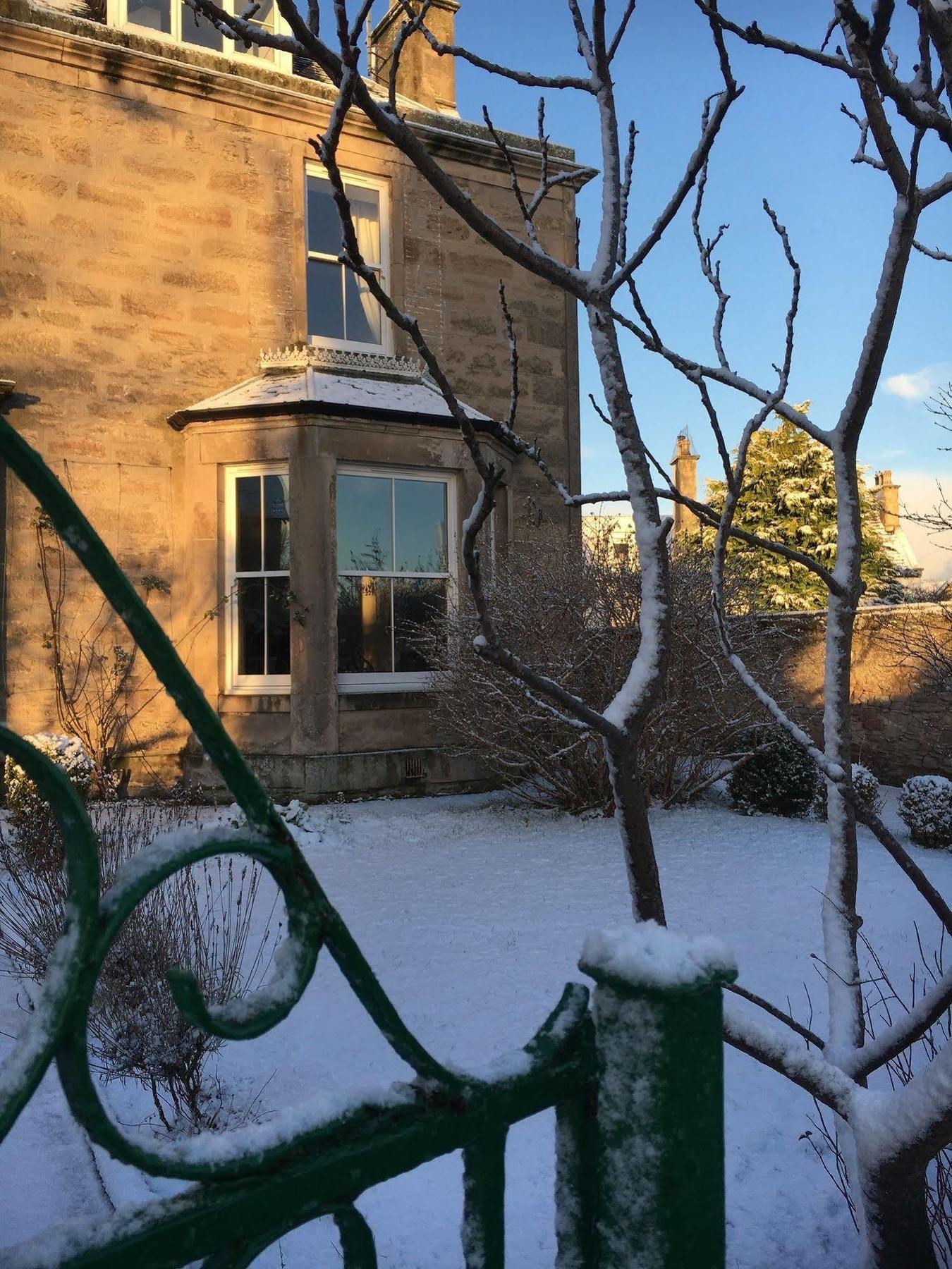 Cawdor House B&B แนร์น ภายนอก รูปภาพ