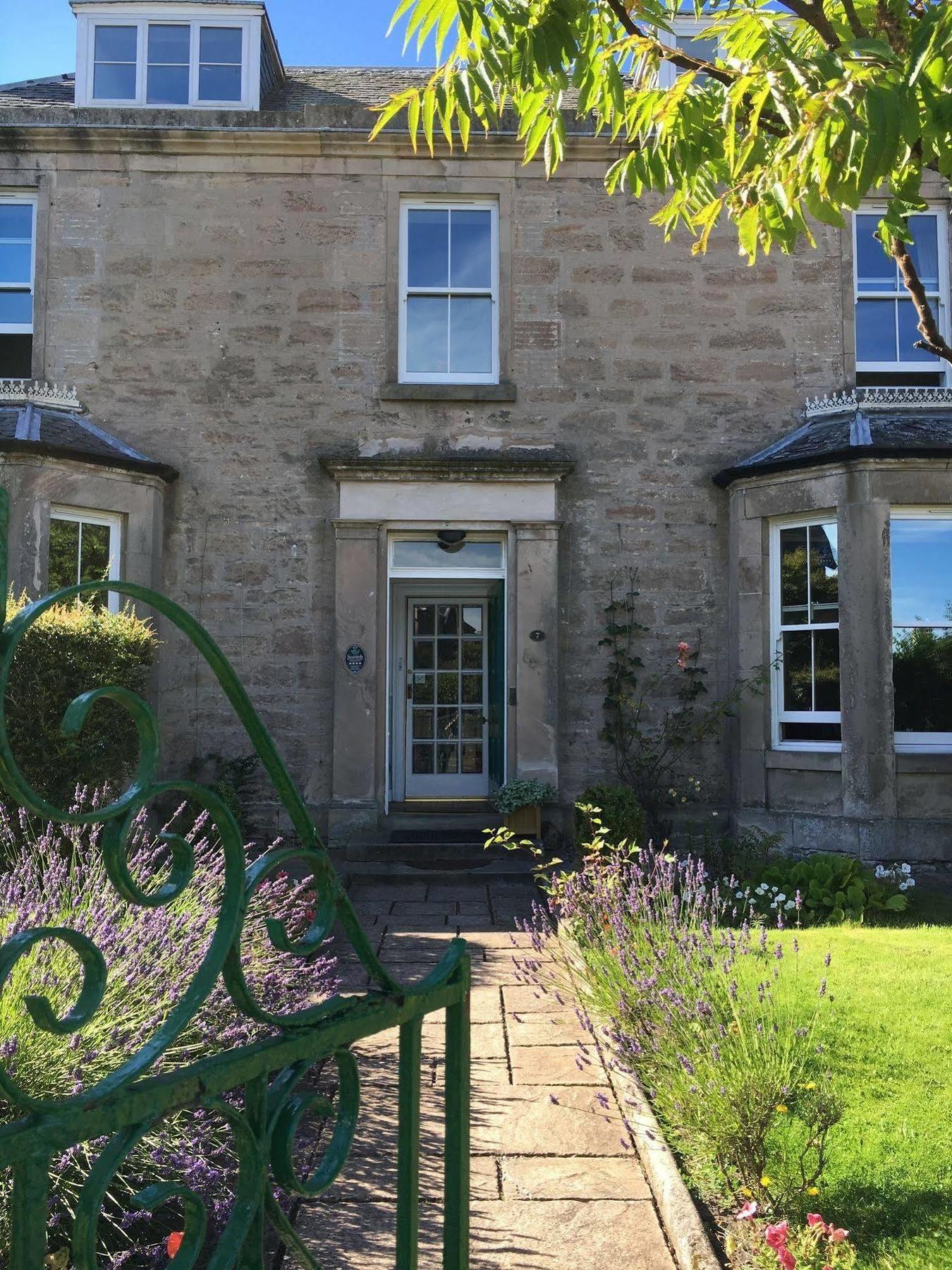 Cawdor House B&B แนร์น ภายนอก รูปภาพ